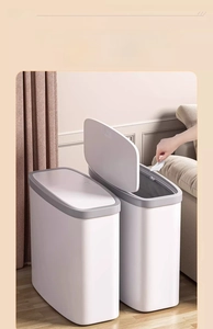 Poubelle intelligente blanche étroite pour espaces réduits avec couvercle gris à clic