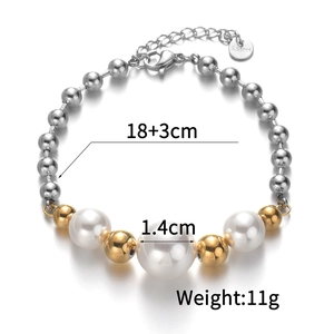 Detail view of two-tone pearl and steel bracelet with 18+3cm size and weight specs