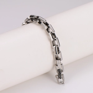 Polished 12mm stainless steel bamboo link bracelet for men with fold-over security clasp