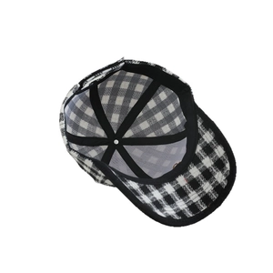 British style black and white plaid child baseball cap with inner lining structure