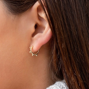 Minimalist S925 sterling silver needle gold hoop earrings with small beaded detail