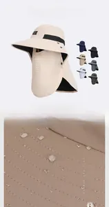 Détail du tissu imperméable d'un chapeau de soleil extérieur avec protège-nuque