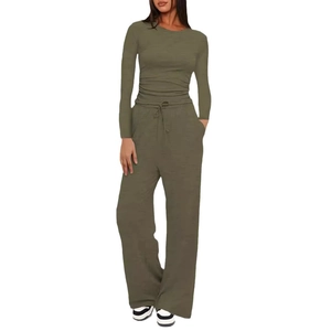 Set loungewear 2 pezzi verde oliva con top a maniche lunghe e pantaloni a gamba larga