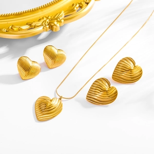 18K gold plated stainless steel heart necklace and earrings set with striped texture