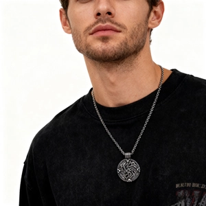 Celtic Knot Necklace Stainless Steel Hollow Round Pendant Jewelry Vintage Nordic Viking Style For Men Women