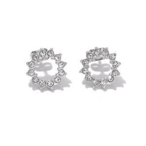 Boucles d'oreilles créoles argentées avec cristaux d'oxydes de zirconium pavés