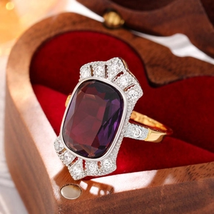Vintage art deco cushion cut purple gemstone cocktail ring in elegant wooden heart box