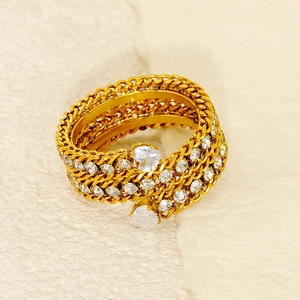 18K gold plated stainless steel chain ring with double heart-shaped cubic zirconia