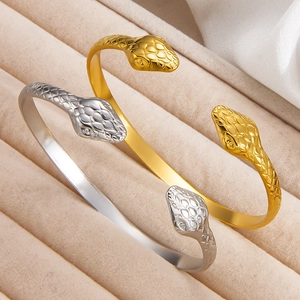 Snake Shaped Open Bangle Stainless Steel 18K Gold Plated Scale Texture Minimalist Adjustable Bracelet For Women