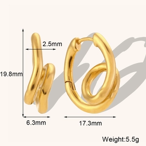 Minimalist 18K gold plated stainless steel twisted hoop earrings with size specifications