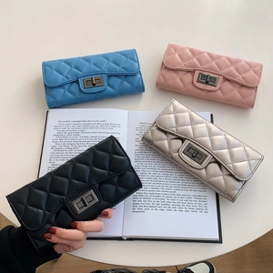 Quilted Long Wallet PU Leather Elegant Handheld Clutch Purse With Metal Turn Lock Fashionable For Women