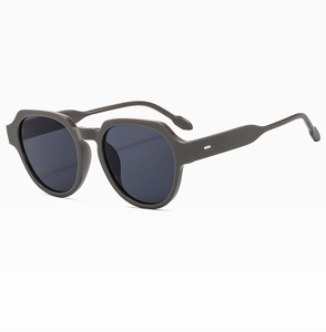 Detailed 45-degree angle of dark grey vintage square sunglasses with thick frames