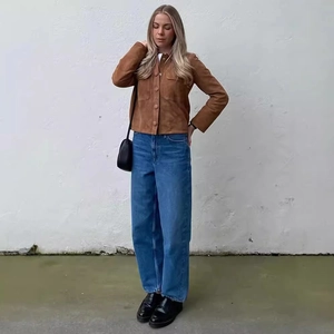 Chaqueta de moto chic en ante sintético marrón con solapas y corte corto para mujer