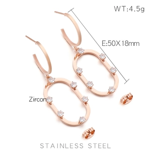 Boucles d'oreilles ovales en acier rose doré serties de zircons brillants de taille 50x18mm