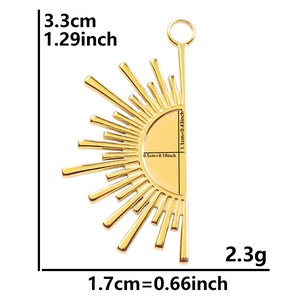 304 stainless steel sunflower pendant size specifications 3.3cm by 1.7cm in gold finish