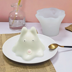 DIY cartoon ghost silicone mold for jelly pudding and handmade crafts in white