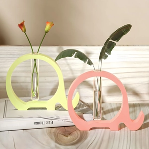 Detail of pink elephant hollow silicone mold for DIY hydroponic test tube vase decor