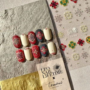 L-17 böhmische Relief-Nagelaufkleber mit matten ethnischen Mustern und Blumendekor