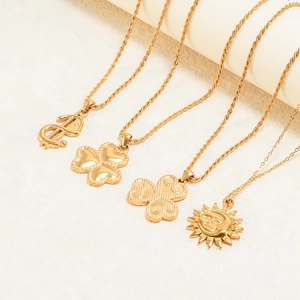 Titanium steel 18K gold lucky clover and dollar sign pendant necklaces set