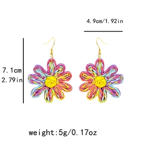 Dimensions détaillées des boucles d'oreilles marguerites tissées avec mesures et poids inclus