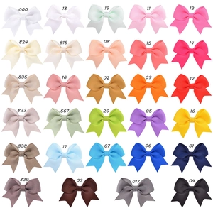 Detailed color chart of 29 grosgrain ribbon bow clips with numerical color codes