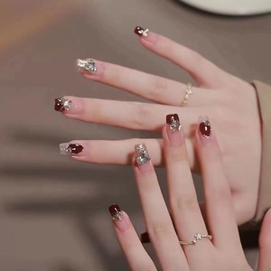 Press On Nails Wine Red Heart Rhinestone Long Ballet Gradient Glossy Artificial False Nails ABS