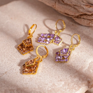 Vintage geometric diamond rhombic hoop earrings in gold with brown and purple crystals