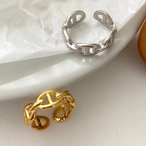 Minimalist 925 sterling silver knotted chain rings in gold and silver finish