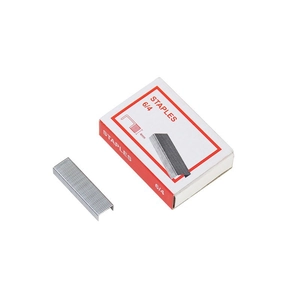 Rust-resistant 6/4 silver staples 4mm length for office use in packaging box