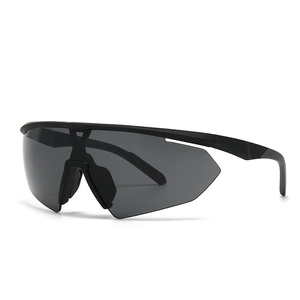 Classic pilot style sports sunglasses in matte black frame with dark grey lenses