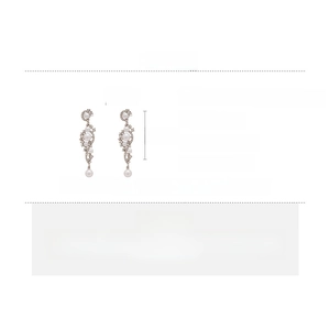 Detailed dimensions of long silver earrings with imitation pearls and rhinestones