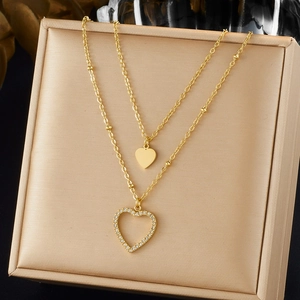 Mehrlagige Edelstahl Halskette Vergoldet Rhinestone Hohl Herz Anhänger Schmuck Für Frauen Täglicher Stil