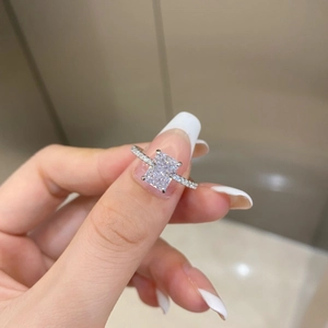 Detailed macro view of an S925 silver ring featuring a large rectangular ice-cut zircon stone