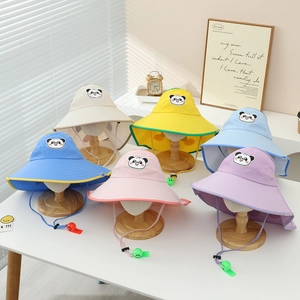 Cappelli da sole per bambini con stampa panda in sei colori con tesa larga e fischietto