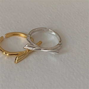 Minimalist 925 sterling silver bow knot open rings in gold and silver finishes