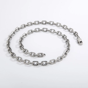 Detail of silver stainless steel O-chain necklace with interlocking hexagonal links