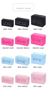 Waterdichte nylon make-uptassen in vier kleuren en drie maten met MOM chenille patches