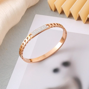 Elegant rose gold hollow watchband bracelet with sparkling rhinestone inlay for women