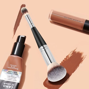 Dual-ended makeup brush with soft bristles for powder and concealer applications