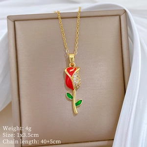 Dettagli dimensioni e peso per collana con ciondolo a rosa in scatola regalo