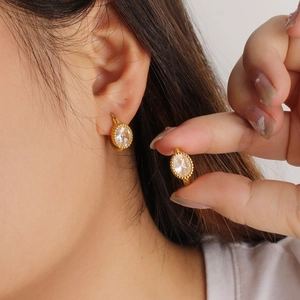 Elegant gold-plated oval zircon huggie earrings in vintage stainless steel style