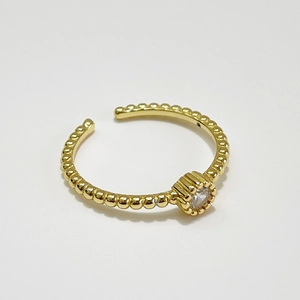 Minimalist 925 sterling silver beaded ring with sparkling round zircon in gold finish