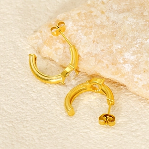 18k gold plated stainless steel C-shaped stud earrings with clear zircon stones