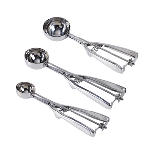 Three-piece stainless steel ice cream scoop set with spring release in different sizes