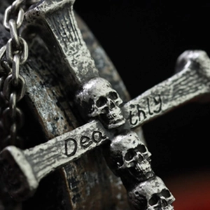 Gothic skull cross pendant necklace in vintage stainless steel with Deathly engraving