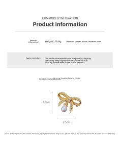 Détail macro d'une broche nœud perle avec spécifications de poids 10,8g et taille 4,5cm