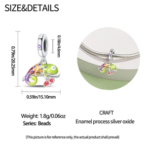 Detailed sizing of enamel chameleon bead with height and width measurements in inches
