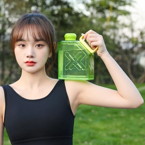 Square Sports Water Bottle Large Capacity Portable Leakproof Plastic Drinkware For Fitness Outdoor Gym With Handle