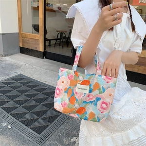 Sac à main floral au motif de peinture à l'huile rétro avec étiquette vintage
