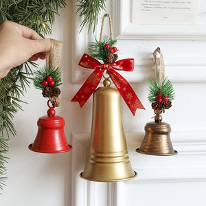 Metal Iron Christmas Bell Hanging Ornaments With Pine Cone Pine Needles Berries Ribbon Retro Holiday Home Door Decorative Pendant